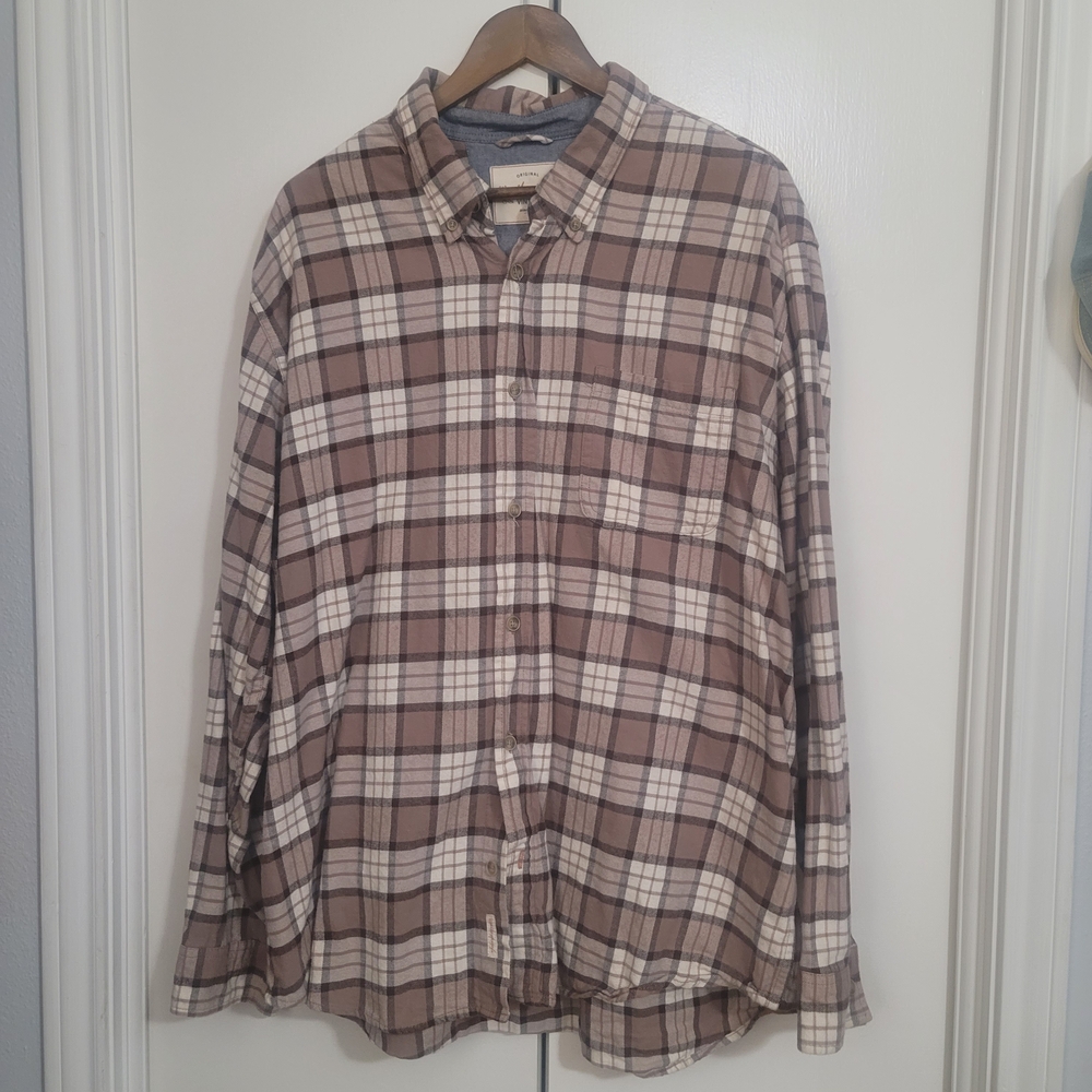 Weatherproof Men's Tan and Cream Plaid Button-Down Shirt